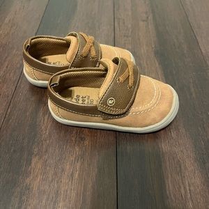 Stride rite 360 toddler shoes - size 5 brown, great condition